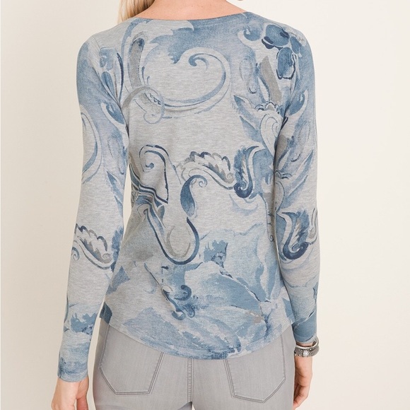 Chico’s 2 L Gray Blue Scroll Floral Print Long Sleeve Lightweight Knit Top - Picture 11 of 12